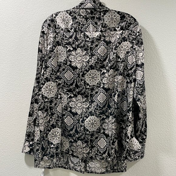 (NWT) CROFT & BARROW Satin Button Down Dress Blouse, Black/Ivory - XL - Picture 6 of 10